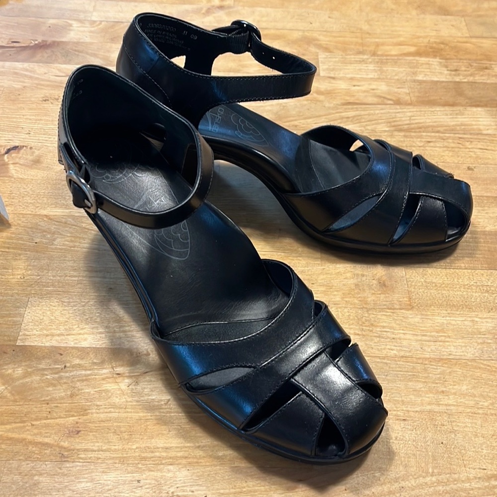 Dansko Women's Brie Sandals 40